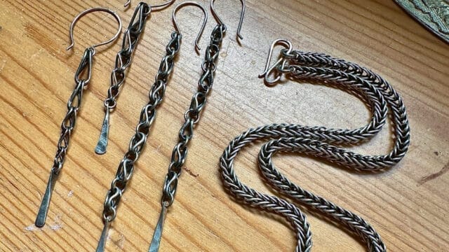Craft After Hours: Making Loop-in-Loop Chain