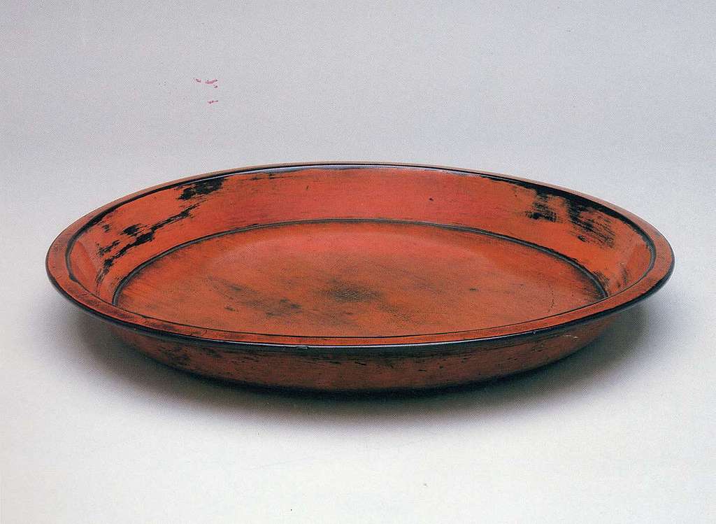 round tray